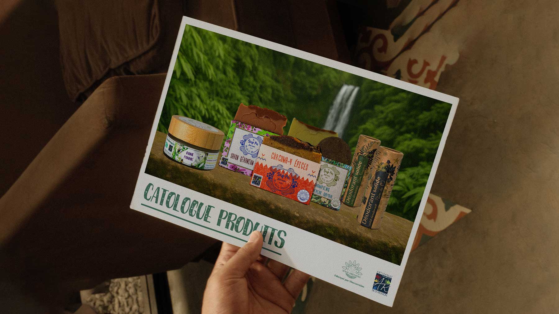 Mock_up_Catalogue_TisoapPei_Une